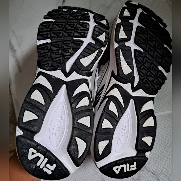 Fila white navy sneakers - Picture 3 of 4